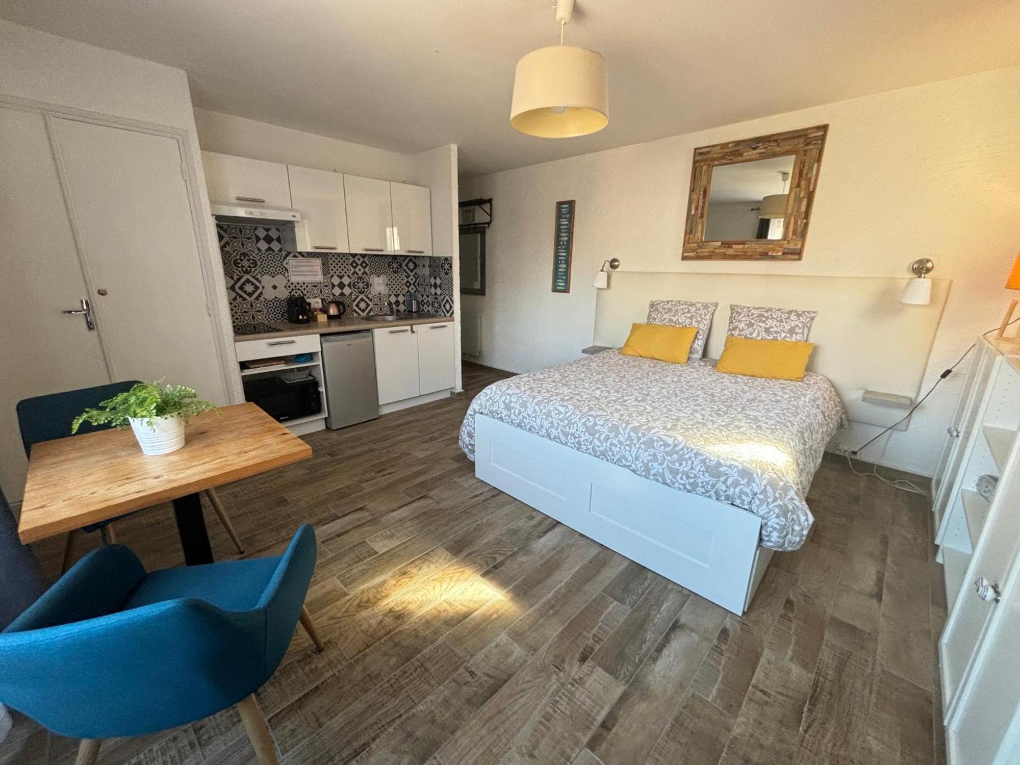 Studio Centre Plage Parking Gratuit Collioure Exterior photo